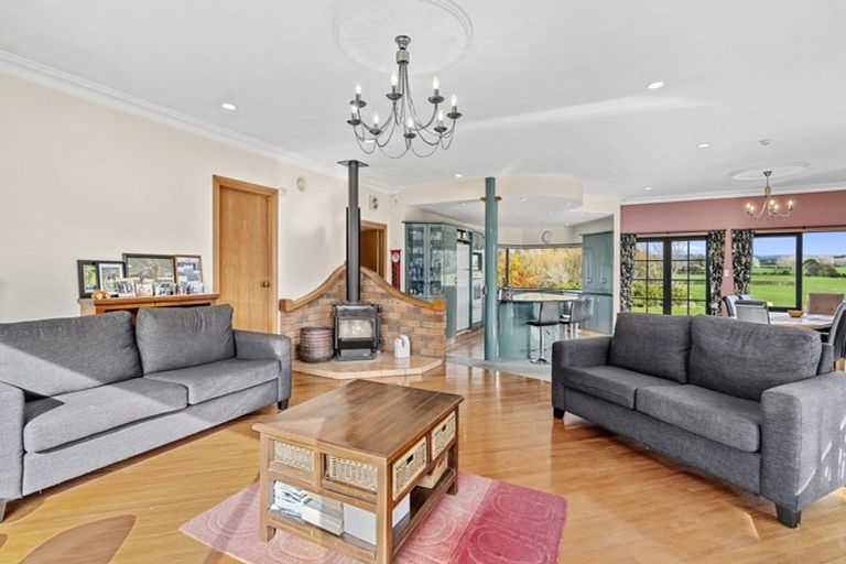 Photo of property in 50 Lepper Road, Inglewood, 4386