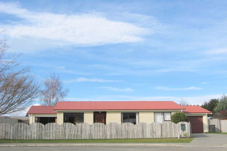 Photo of property in 12 Eglinton Place, Te Anau, 9600