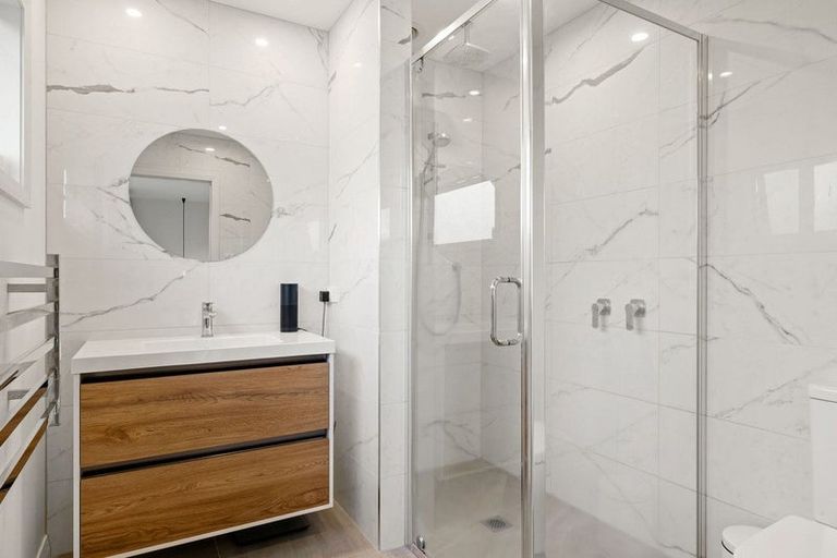 Photo of property in 1 Alan Livingston Drive, Cambridge, 3434