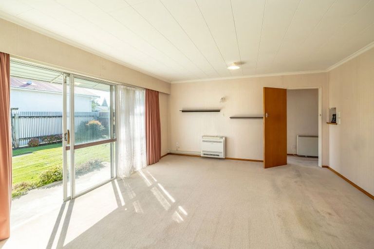Photo of property in 2a Coddington Crescent, Masterton, 5810