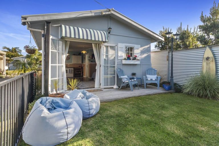 Photo of property in 403 Harbour View Road, Whangamata, 3620