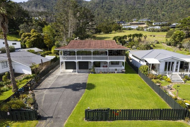 Photo of property in 2033 Whangarei Heads Road, Whangarei Heads, Whangarei, 0174