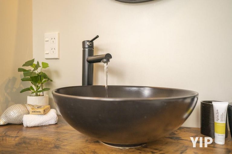 Photo of property in 94 Woodland Road, Johnsonville, Wellington, 6037