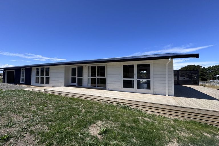 Photo of property in 86a Hastings Street, Halcombe, 4779