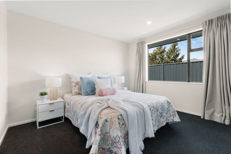 Photo of property in 30 Ethereal Crescent, Mount Pisa, Cromwell, 9383