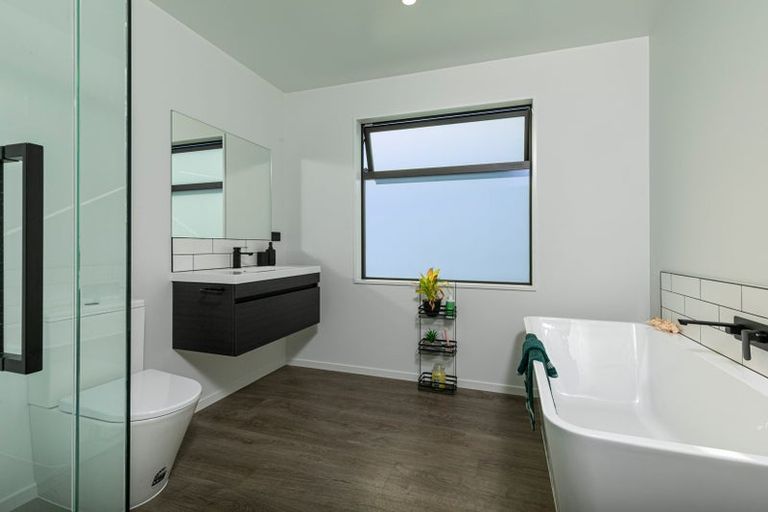 Photo of property in 11 Bragato Way, Cromwell, 9310