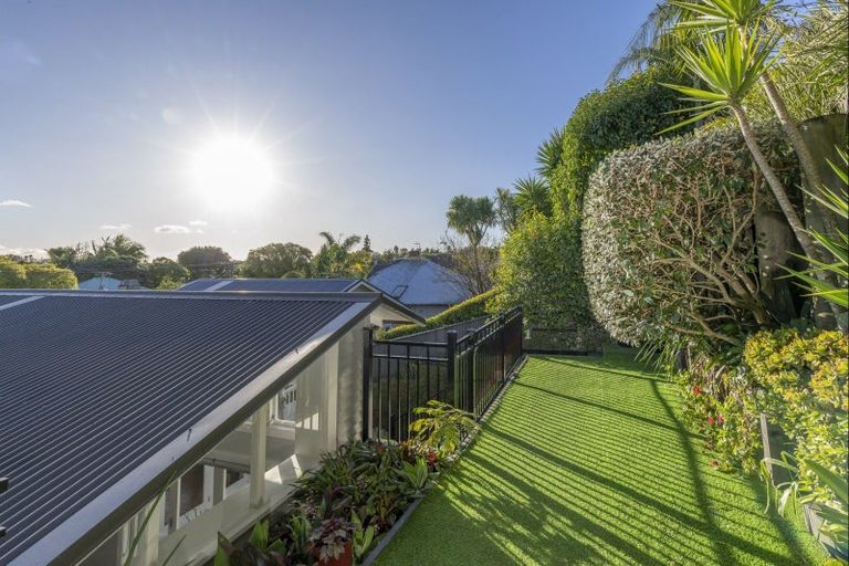 Photo of property in 68 Islington Street, Ponsonby, Auckland, 1011