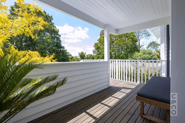 Photo of property in 56 Queen Street, Riverhead, 0820