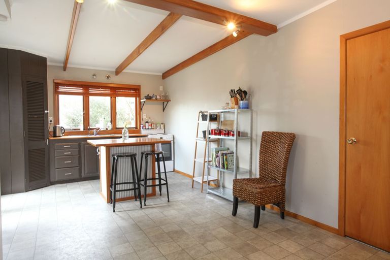 Photo of property in 57 Wainui Road, Raglan, 3225