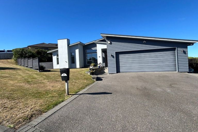 Photo of property in 31 Kahurangi Heights, Aotea, Porirua, 5024