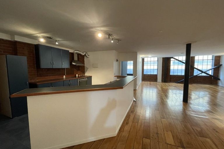 Photo of property in Bond Store Apartments, 8h Egmont Street, Te Aro, Wellington, 6011