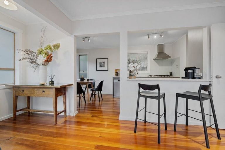 Photo of property in 23 Tripoli Road, Panmure, Auckland, 1072