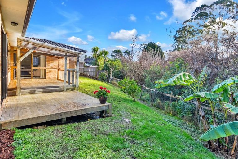 Photo of property in 37 Cartmel Avenue, Massey, Auckland, 0614