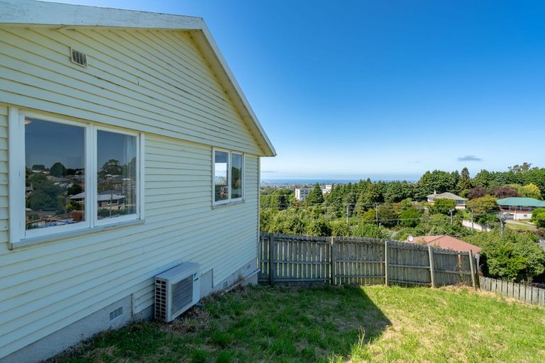 Photo of property in 27 Hanlon Street, Halfway Bush, Dunedin, 9010