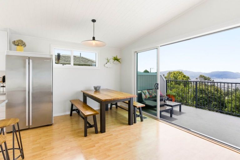 Photo of property in 37 Earls Road, Saint Clair, Dunedin, 9012