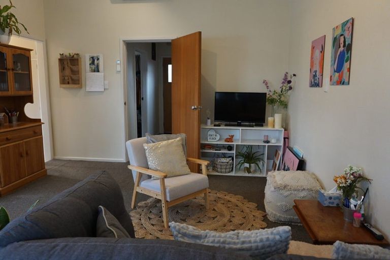 Photo of property in 1/323 Waimairi Road, Ilam, Christchurch, 8041