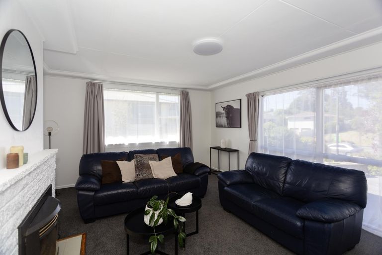 Photo of property in 11 Oxford Street, Holmes Hill, Oamaru, 9401