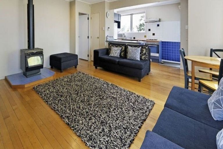 Photo of property in 103 Konini Road, Titirangi, Auckland, 0604