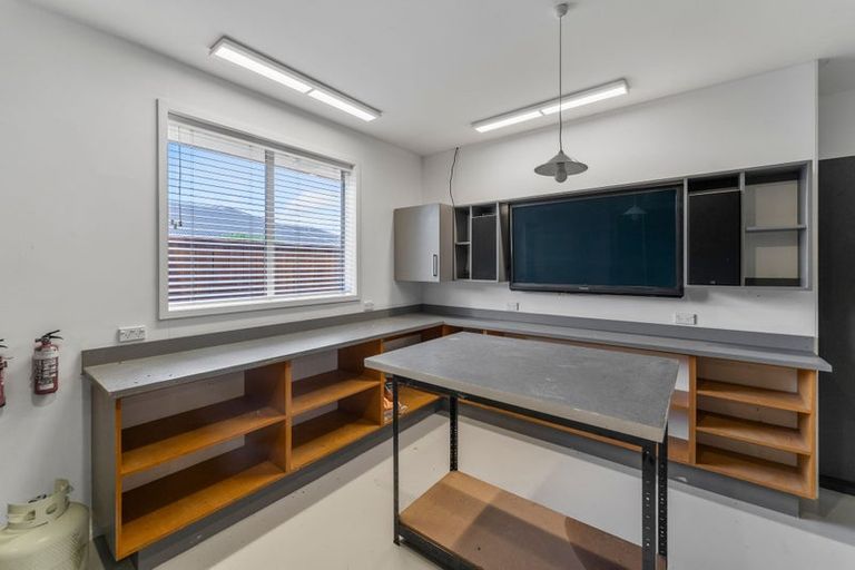 Photo of property in 18 Ernest Place, Brightwater, 7022