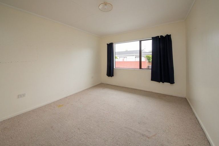 Photo of property in 42 Monckton Street, Feilding, 4702