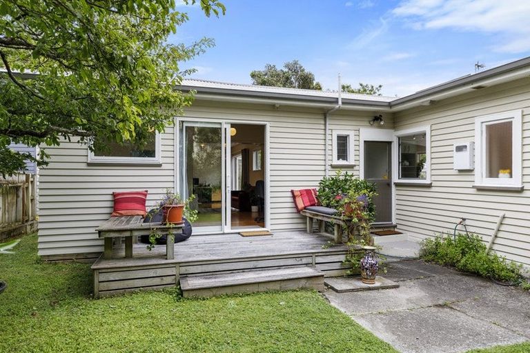 Photo of property in 5 Meadows Avenue, Waiwhetu, Lower Hutt, 5010