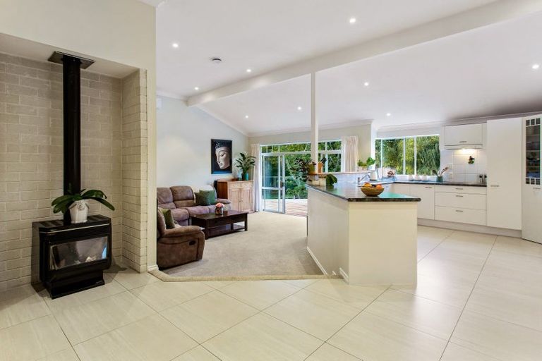 Photo of property in 26 Clifford Road, Pukekohe, 2678