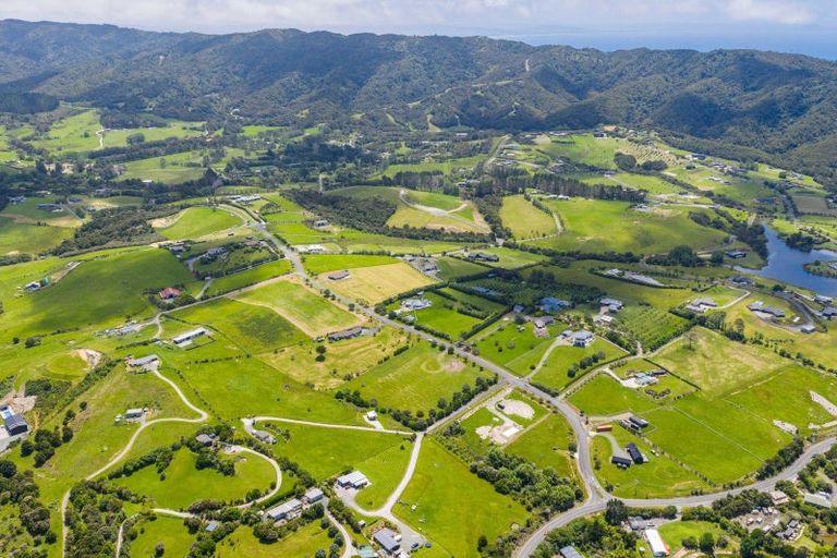 Photo of property in 249 Barrier View Road, Mangawhai, 0573