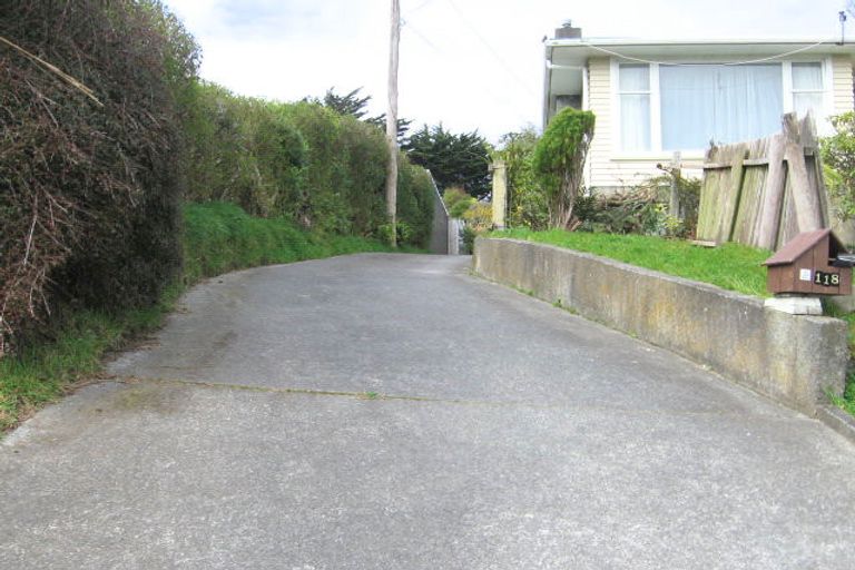 Photo of property in 118 Helston Road, Paparangi, Wellington, 6037