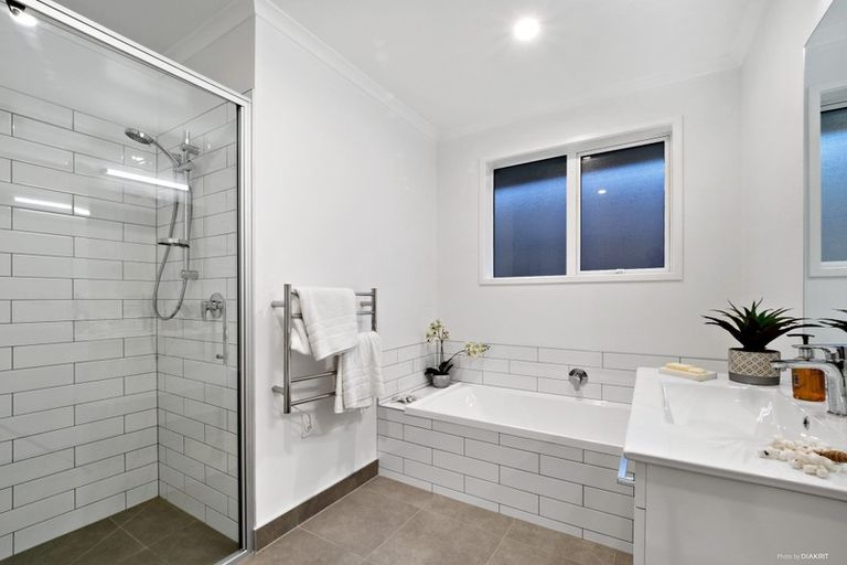 Photo of property in 140 Harriet Johnston Drive, Pokeno, 2402