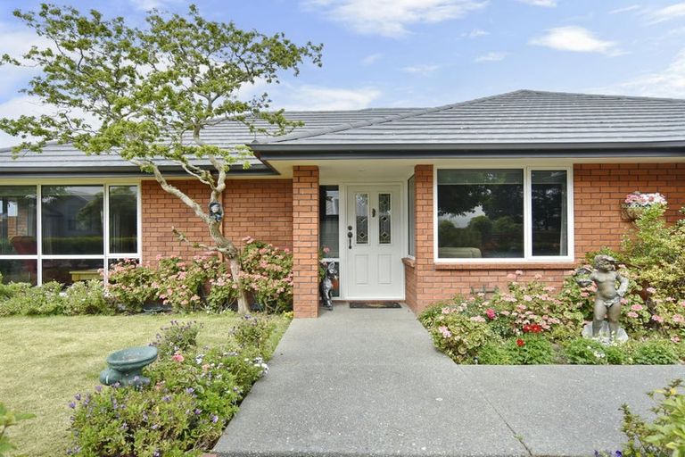 Photo of property in 48 Lamorna Road, Parklands, Christchurch, 8083