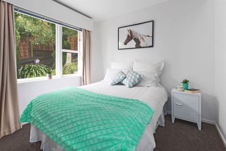 Photo of property in 129 Conclusion Street, Ascot Park, Porirua, 5024