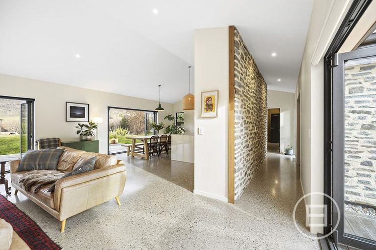 Photo of property in 50 Judge And Jury Drive, Lake Hayes, Queenstown, 9304