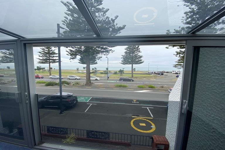 Photo of property in 455 Marine Parade, Napier South, Napier, 4110