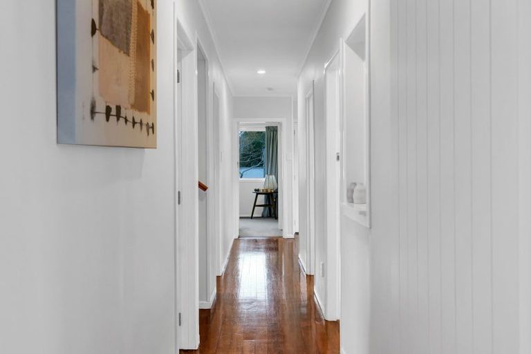 Photo of property in 93 Govett Avenue, Frankleigh Park, New Plymouth, 4310