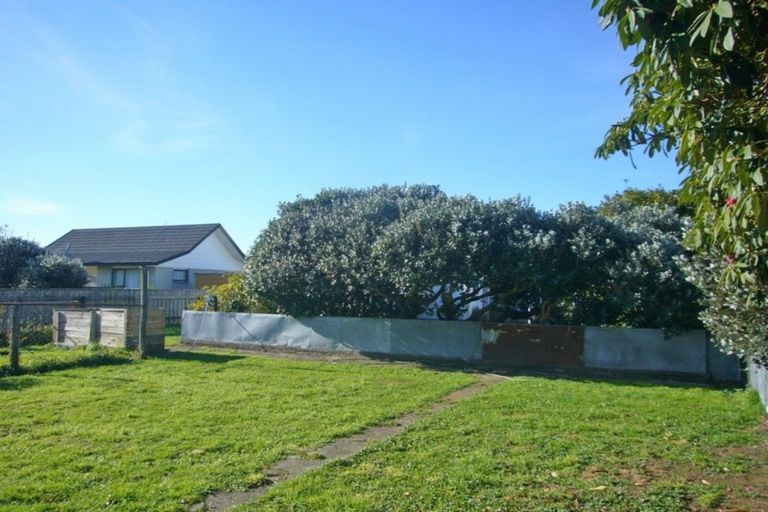 Photo of property in 16 George Street, Dannevirke, 4930