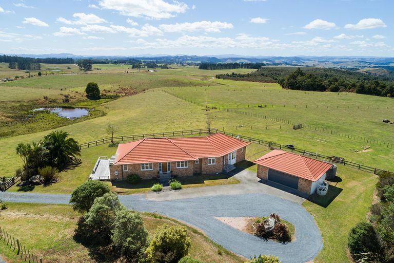 Photo of property in 741 Wiroa Road, Okaihau, 0475