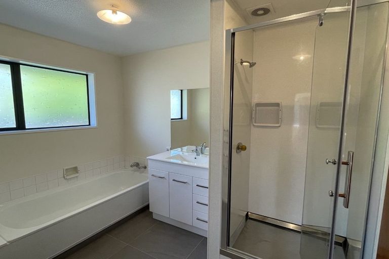 Photo of property in 134 Racecourse Road, Sockburn, Christchurch, 8042