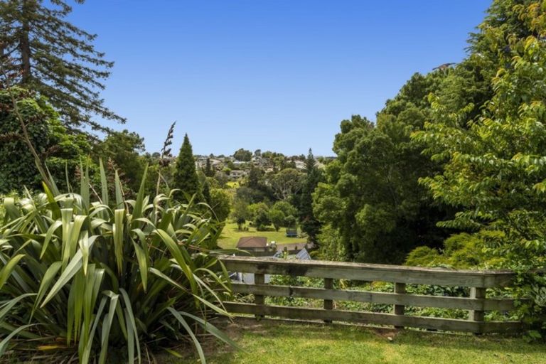 Photo of property in 100 Ridge Street, Otumoetai, Tauranga, 3110