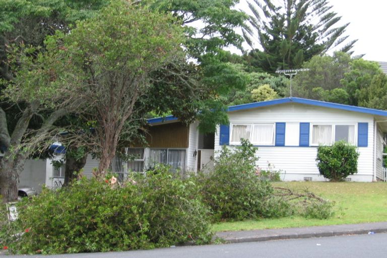 Photo of property in 22 Tamahere Drive, Glenfield, Auckland, 0629
