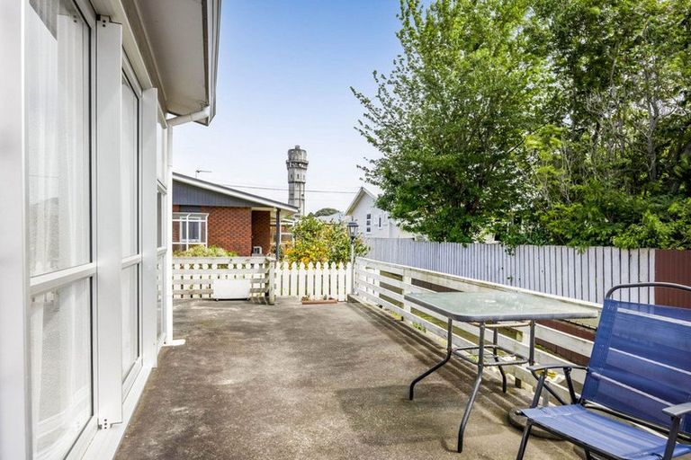 Photo of property in 48a Collins Street, Hawera, 4610