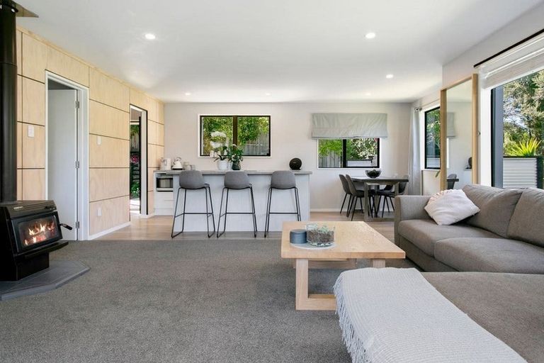 Photo of property in 90 Taharepa Road, Hilltop, Taupo, 3330