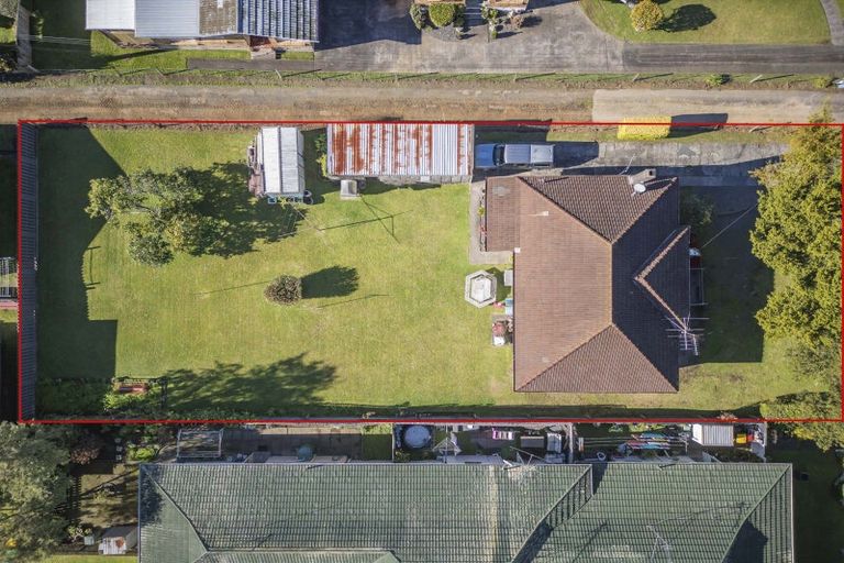 Photo of property in 56 Great South Road, Papakura, 2110