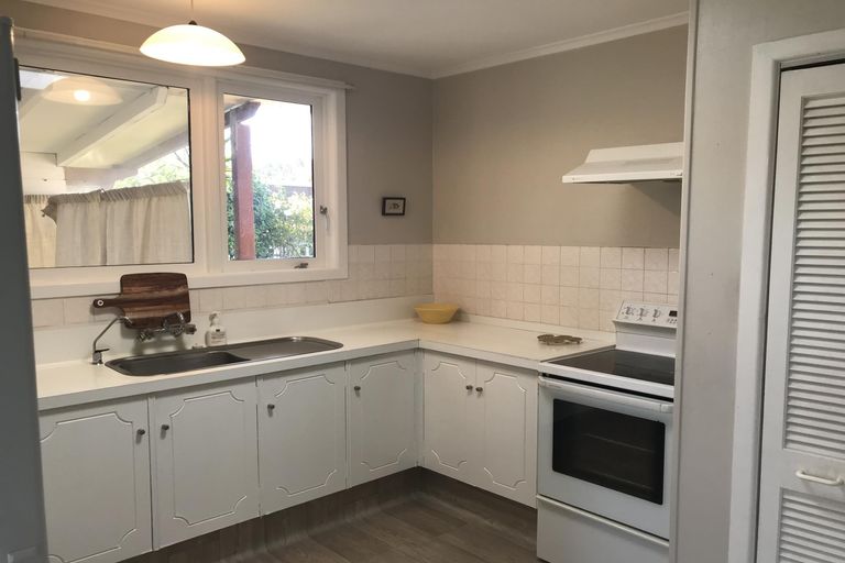 Photo of property in 5 Andrew Place, Otumoetai, Tauranga, 3110