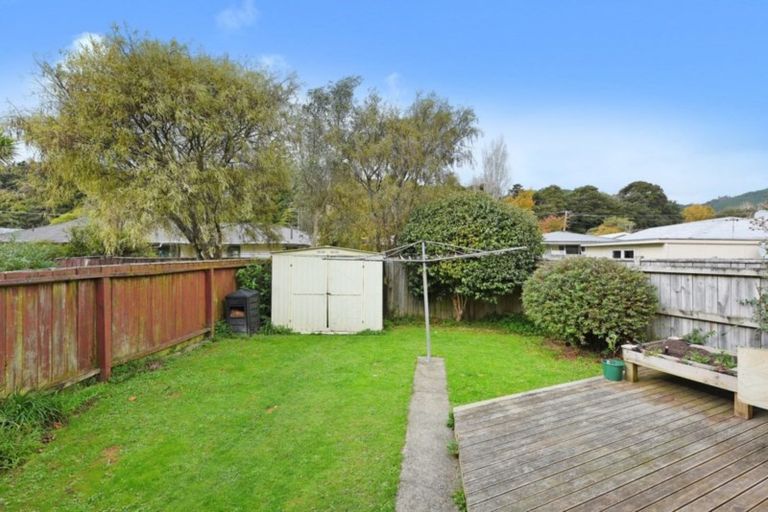 Photo of property in 25a Deller Grove, Silverstream, Upper Hutt, 5019