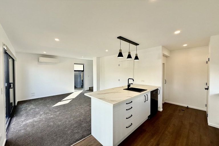 Photo of property in 37 Wildberry Street, Woolston, Christchurch, 8023