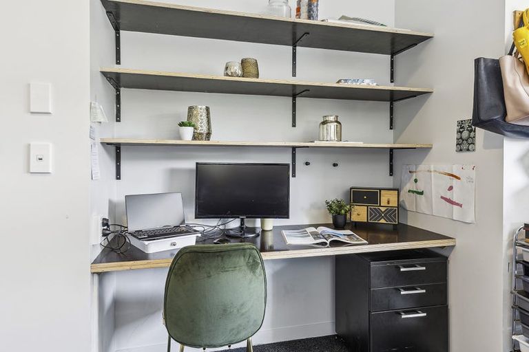 Photo of property in 161a Totara Road, Miramar, Wellington, 6022