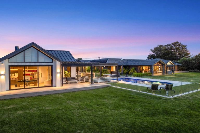 Photo of property in 468 Batty Road, Karaka, Papakura, 2580