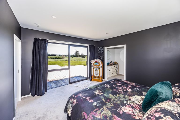 Photo of property in 389 Teschemakers Road, Teschemakers, Oamaru, 9492