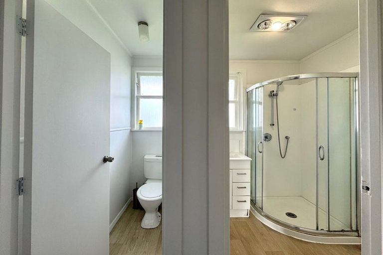 Photo of property in 26 Courtenay Crescent, Mangere East, Auckland, 2024