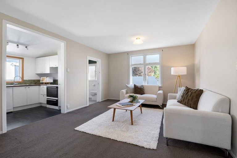 Photo of property in 10 Saint James Street, Southbridge, 7602